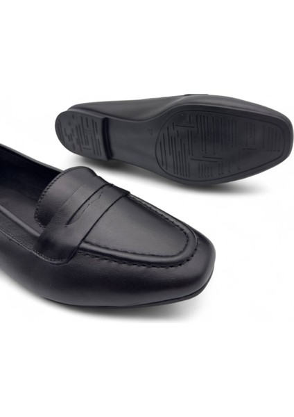 Nuage Siyah Hakiki Deri Yumuşak Taban Küt Burun Kadın Günlük Babet