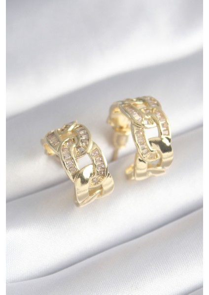 Pirinç Gold Renk Zirkon Taş Detay Zincir Model Kadın Küpe - TJ-BKP8452