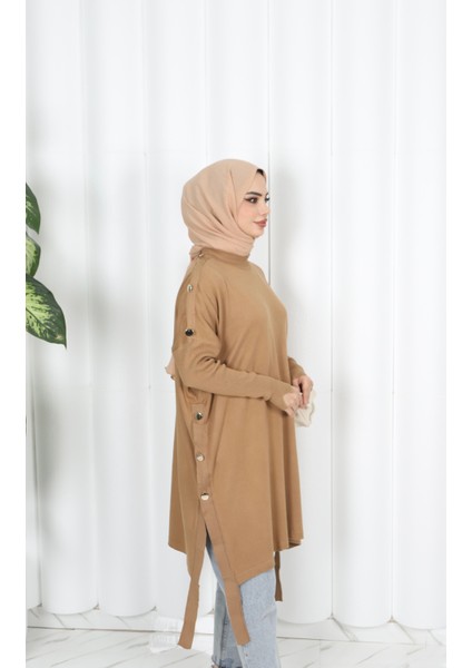 Düğme Detaylı Merserize Tunik fırsatları