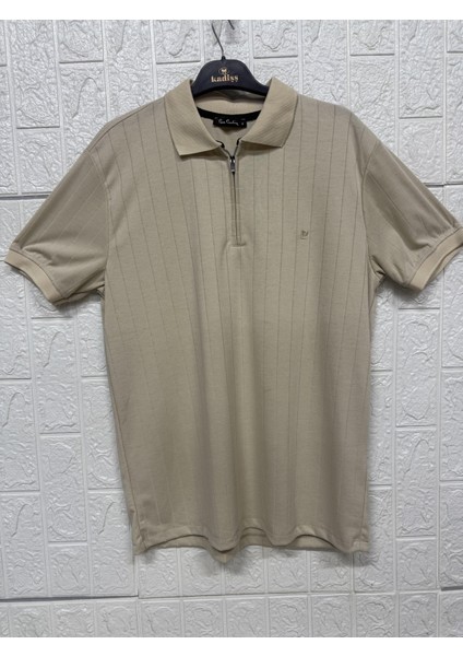 Fermuarlı Çizgi Desenli Polo Yaka Tişört