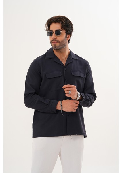 Erkek Relax Fit Uzun Kollu Pamuklu Çift Cepli Kapaklı Düz Desenli Koyu Lacivert Mevsimlik Gömlek