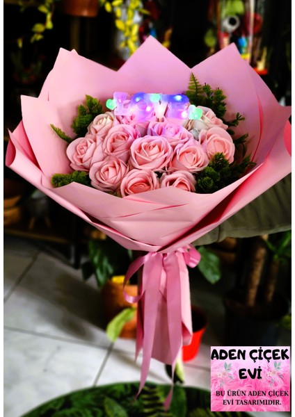 15'li Pembe Kadife Gül Buketi Işıklı Love Yazılı Özel Gün Hediyesi