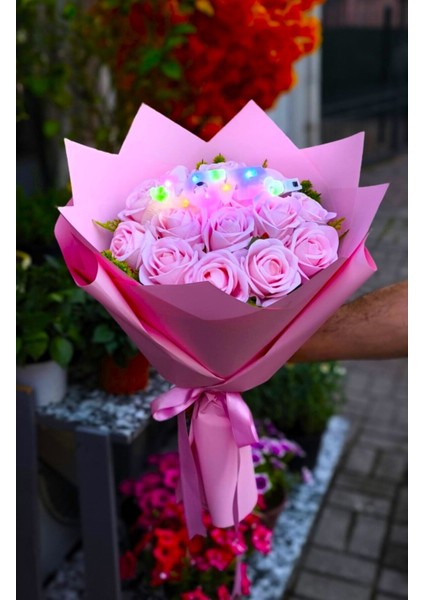 15'li Pembe Kadife Gül Buketi Işıklı Love Yazılı Özel Gün Hediyesi indirimleri
