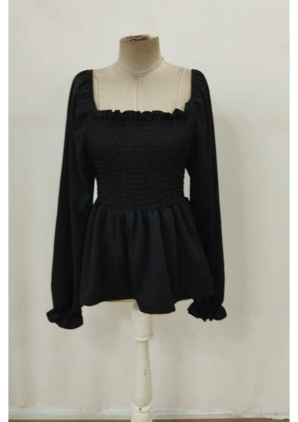 Kare Yaka Gipeli Krep Bluz - Siyah fırsatları