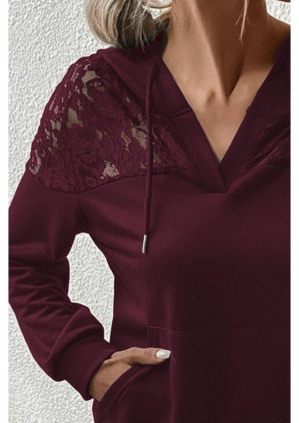 Dantel Detaylı V Yaka Kapüşonlu Cepli Viskon Iki Iplik Bluz - Bordo fiyatları