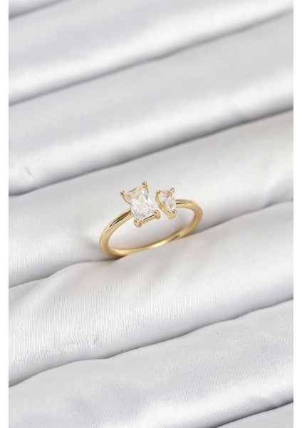 Pirinç Gold Renk Zirkon Taşlı Kadın Yüzük - TJ-BYK3882