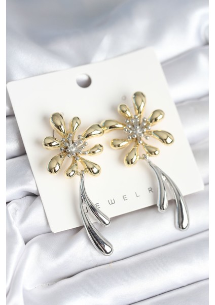 Çiçek Model Gold Gümüş Renk Kadın Küpe - TJ-BKP11298