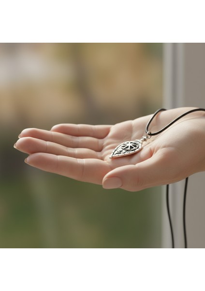 Viking Kolovrat Kalkan Gümüş Kaplama Deri İp Kolye fırsatları