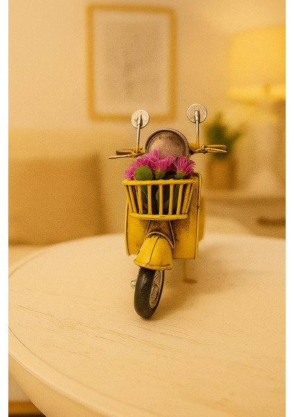 Dekoratif Sarı Metal Scooter Sepetli fiyatları