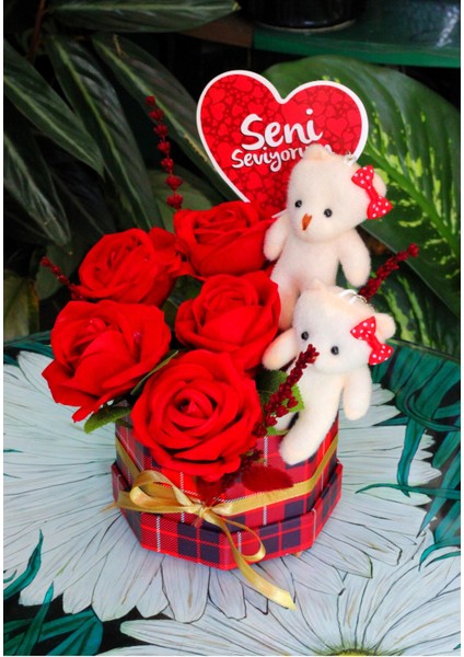 Kutuda Gül Ayıcık ve Seni Seviyorum Kartı Sevdiklerinize Özel Gün Hediyesi