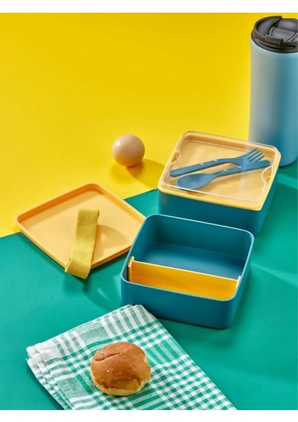 Mhk Prime Pratik ve Şık Beslenme Kutusu 2 Katlı Bölmeli, Kaşıklı ve Çatal Setli, Taşınabilir Gıda Saklama Kabı Yeşil