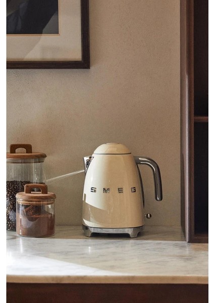 SMEG 50's Style Retro Beyaz KLF03WHEU Kettle modelleri