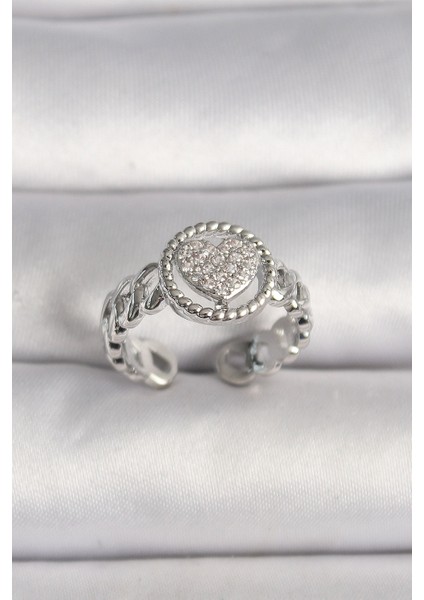 Pirinç Gümüş Renk Zincir Model Zirkon Taşlı Kalp Model Kadın Yüzük - TJ-BYK3587