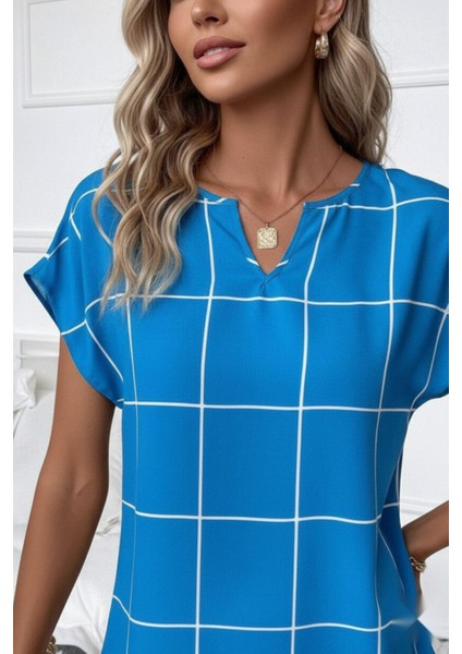 Ekose Desen Çentik Yaka Mikro Bluz Turkuaz fırsatları