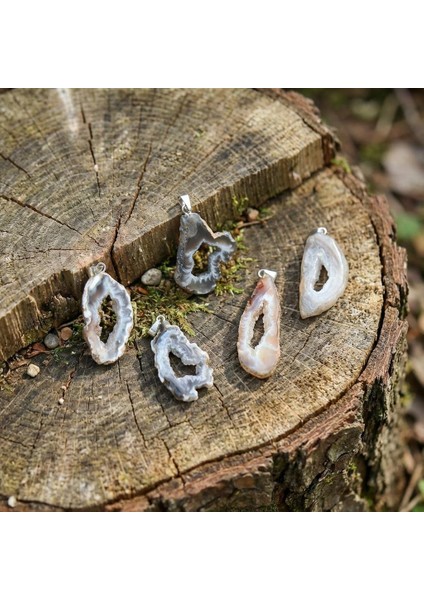Kalsedon Taşı Çelik Kolye indirimleri