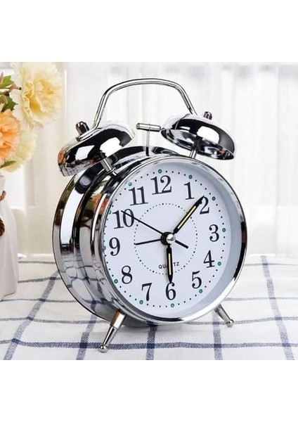 Gümüş Renk Metal Çalar Masa Saati modelleri