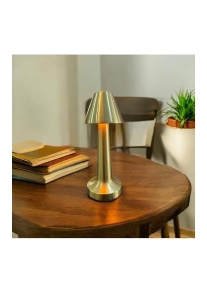 3 Renkli Dokunmatik Şarjlı Dimlenebilir Üç Fonksiyonlu Dekoratif Masa Lambası