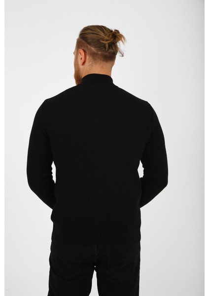 Fermuarlı Dik Yaka Triko Kazak fırsatları