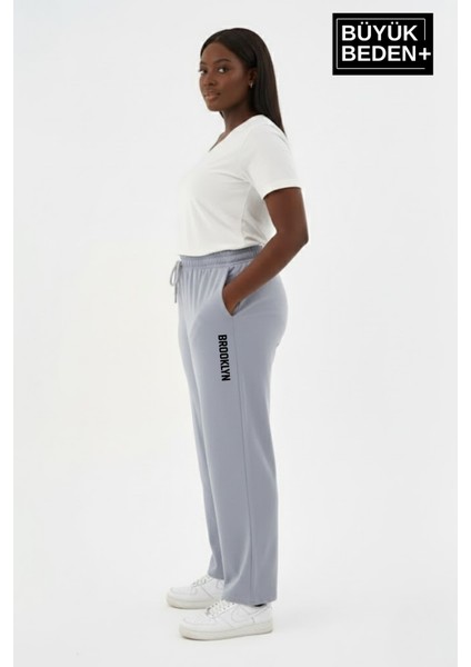 Kadın Büyük Beden Brooklyn Baskılı Rahat Kesim Lastikli Bel Paça Reçme Eşofman Altı SPR26EAK952-2