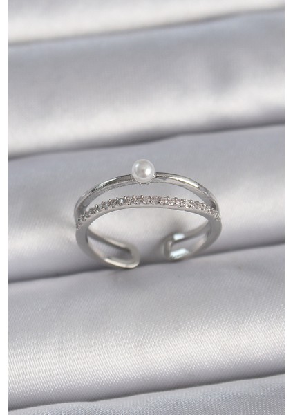 Pirinç Gümüş Renk Zirkon Taşlı Inci Detay Ayarlanabilir Model Kadın Yüzük - TJ-BYK3371