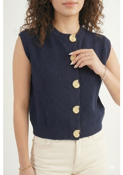 Düğmeli Kolsuz Triko Hırka fiyatları