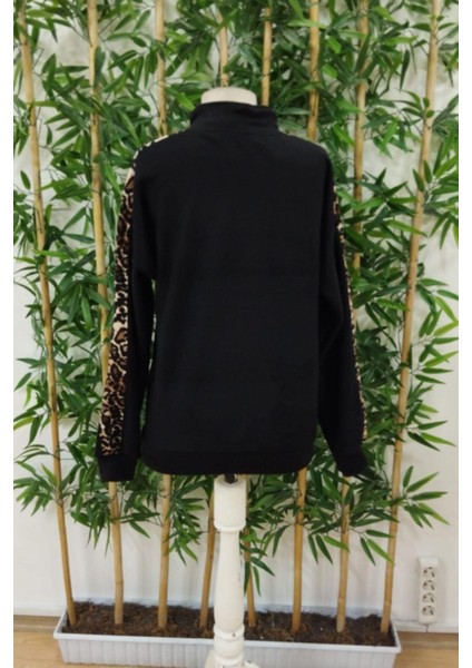 Fermuarlı Yaka Leopar Şeritli Polar Bluz - Siyah fırsatları