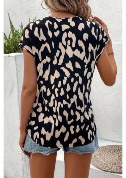 Desenli V Yaka Kısa Kollu Süprem Bluz - Desenli modelleri