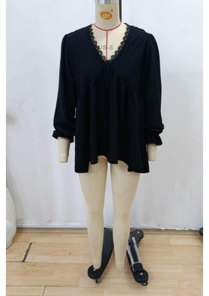 V Yaka Dantelli Aerobin Bluz - Siyah fırsatları