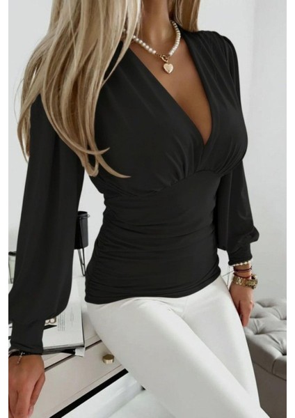 Derin V Yaka Büzgülü Sandy Bluz - Siyah