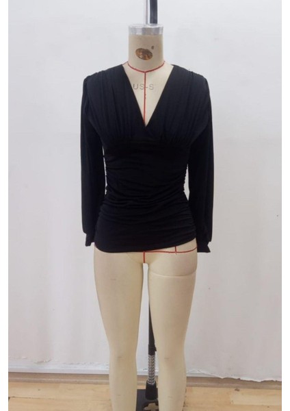 Derin V Yaka Büzgülü Sandy Bluz - Siyah fırsatları