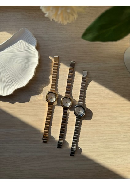 Retro Minimal Metal Kordon Vintage Kadın Kol Saati Gümüş fiyatları