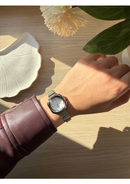 Retro Minimal Metal Kordon Vintage Kadın Kol Saati Gümüş modelleri