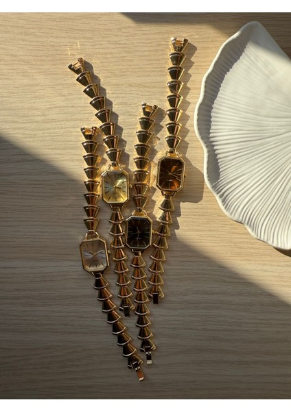 Retro Minimal Metal Kordon Vintage Kadın Kol Saati Içi Sarı fiyatları