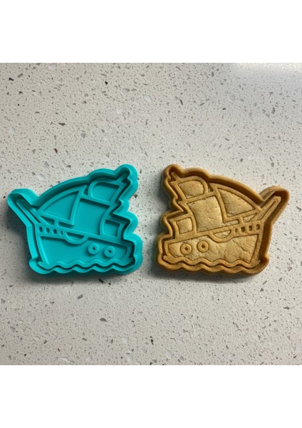 Yelkenli Gemi Kurabiye Kalıbı ve Damga Seti | Korsan Gemisi Figürü | Deniz Temalı Parti | Şeker Hamuru, Kil Şekillendirici