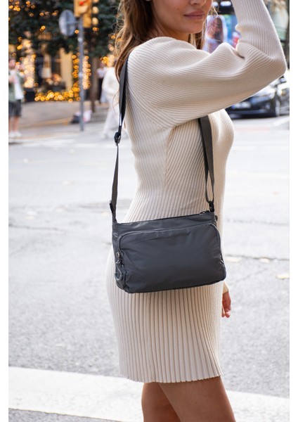 Kadın 4 Bölmeli Su Geçirmez Paraşüt Kumaş Ayarlanabilir Çapraz Askılı Çanta modelleri