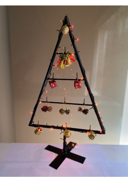 Yeşil Metal Yılbaşı Ağacı, Şık ve Dayanıklı Dekorasyon Için Ideal Seçim fırsatları