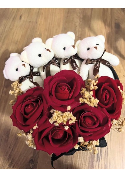 Ayıcıklı Hediye Kutusu &gül Arajmanı