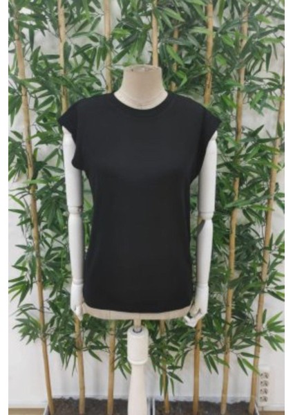 Bisiklet Yaka Geniş Kesim Viskon Bluz - Siyah fırsatları