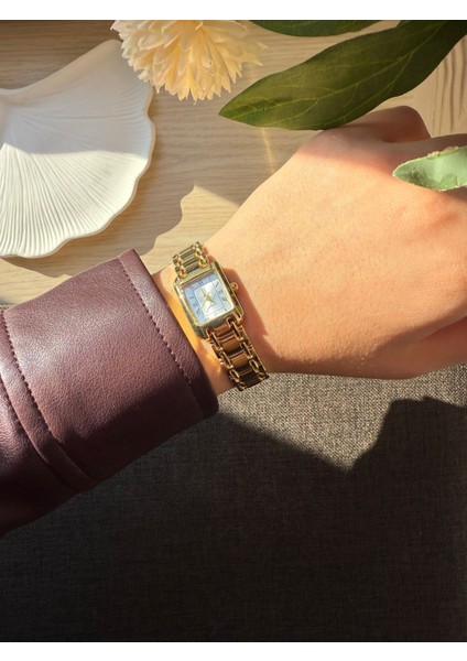 Retro Minimal Metal Kordon Vintage Kadın Kol Saati Altın fiyatları