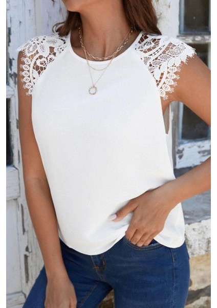Bisiklet Yaka Dantel Detaylı Ithal Krep Bluz - Beyaz