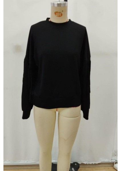 Bisiklet Yaka Püskül Detaylı Modal Bluz - Siyah fırsatları