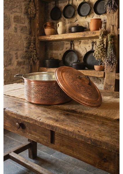 Sultan’s Feast Özel El Oyması Bakır Tencere modelleri