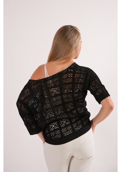 Triko Bluz Yazlık Kazak Dantel Ajurlu Etnik Desenli Yarasa Kollu Kayık Yaka Pareo Kadın Bluz modelleri