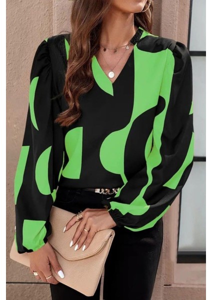 V Yaka Desenli Modal Bluz - Yeşil