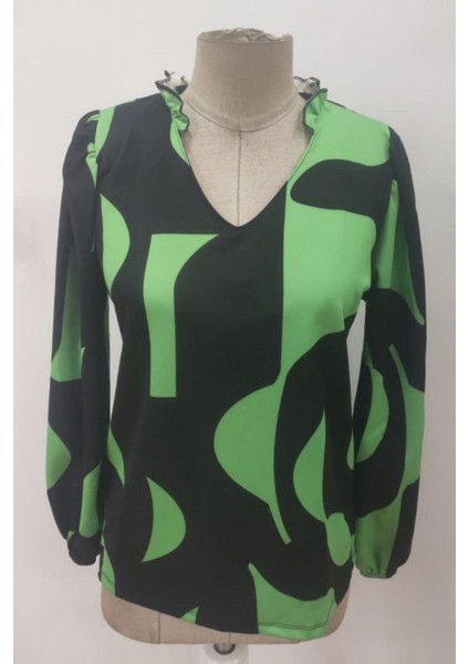 V Yaka Desenli Modal Bluz - Yeşil fırsatları