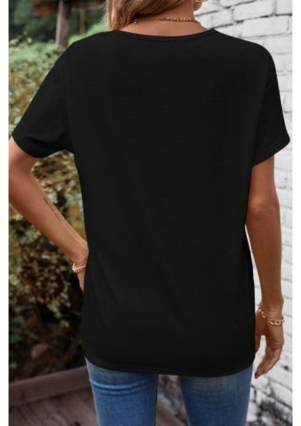 Kısa Kollu Göğüs Dekolteli Çapraz Bağcık Detaylı Bluz - Siyah fırsatları