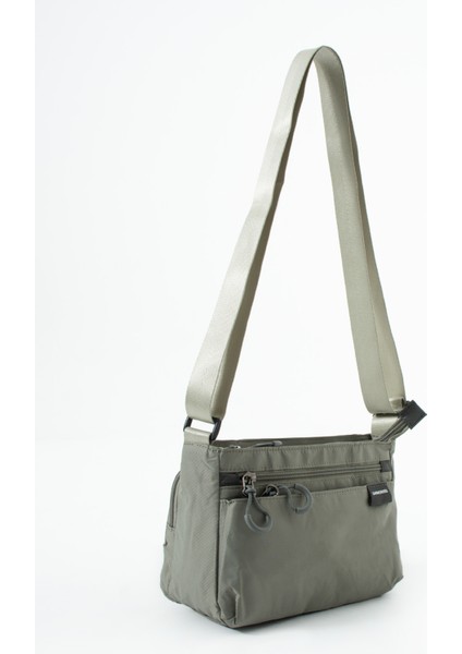 Kadın 4 Bölmeli Su Geçirmez Paraşüt Kumaş Ayarlanabilir Çapraz Askılı Çanta