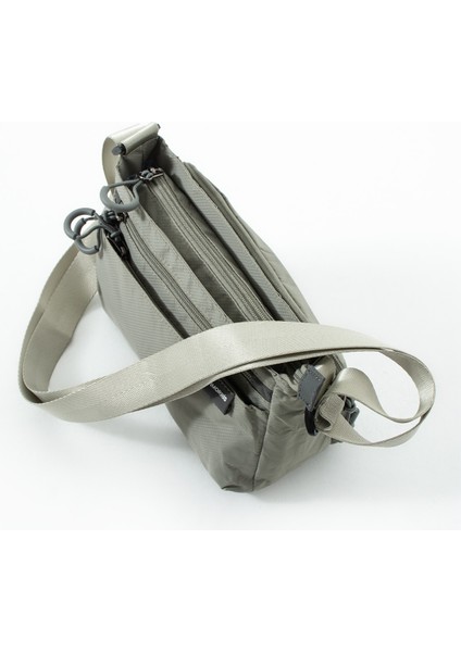 Kadın 4 Bölmeli Su Geçirmez Paraşüt Kumaş Ayarlanabilir Çapraz Askılı Çanta