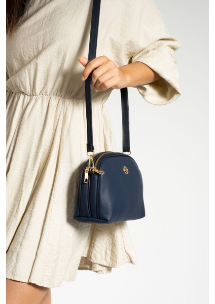 Kadın Çapraz Askılı 3 Gözlü Çift Metal Fermuarlı Gold Aksesuarlı Şık Omuz Çantası fiyatları