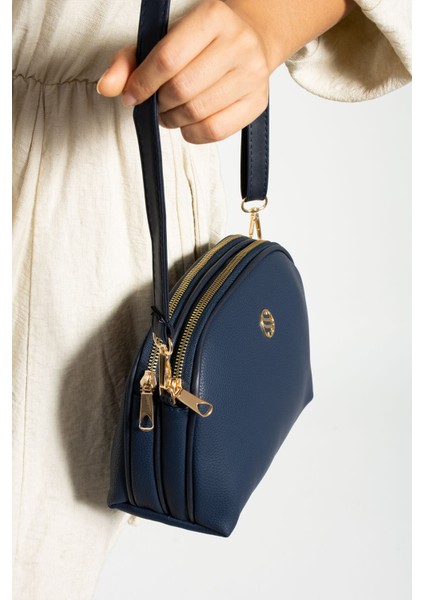 Kadın Çapraz Askılı 3 Gözlü Çift Metal Fermuarlı Gold Aksesuarlı Şık Omuz Çantası modelleri